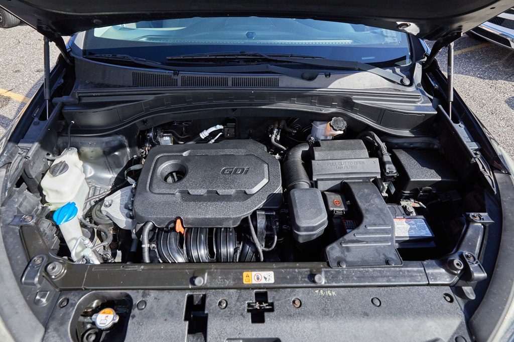 Photo 9 of this HYUNDAI SANTA FE SPORT