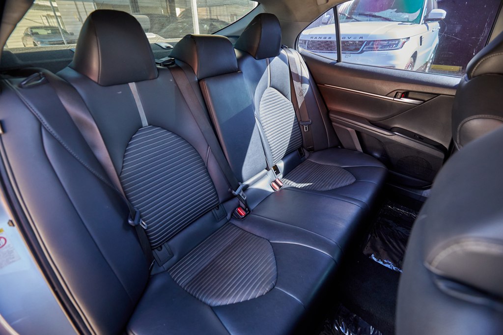 Photo 20 of this TOYOTA CAMRY