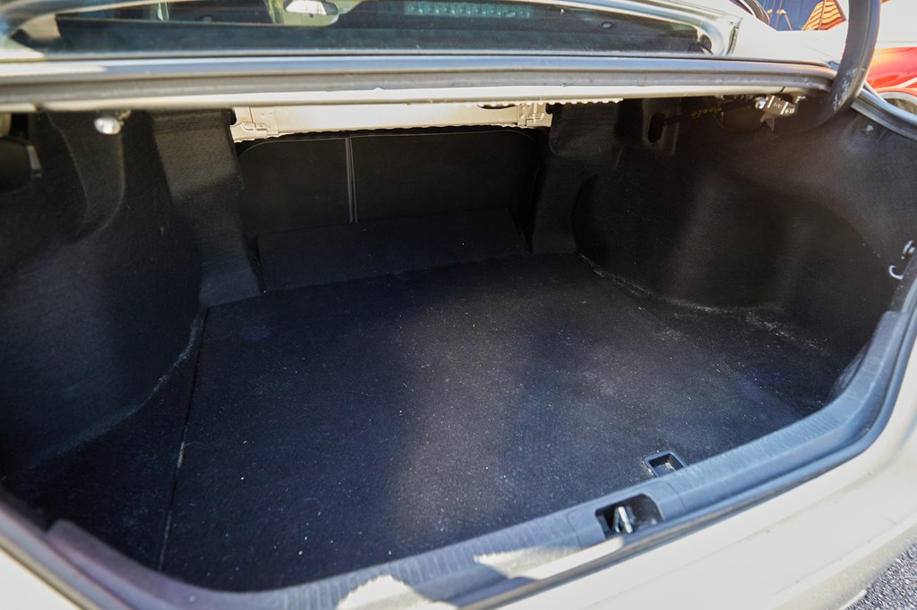 Photo 21 of this TOYOTA CAMRY