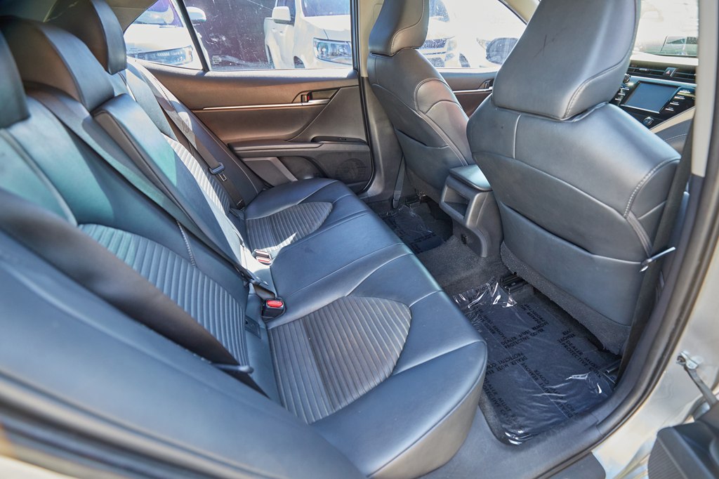Photo 18 of this TOYOTA CAMRY