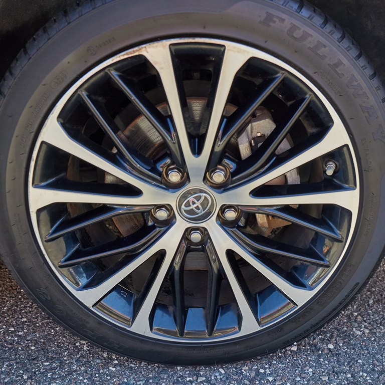 Photo 23 of this TOYOTA CAMRY