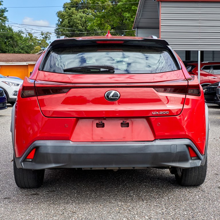 Photo 4 of this LEXUS UX 200
