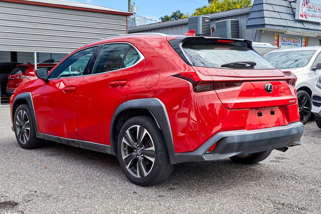 Photo 5 of this LEXUS UX 200