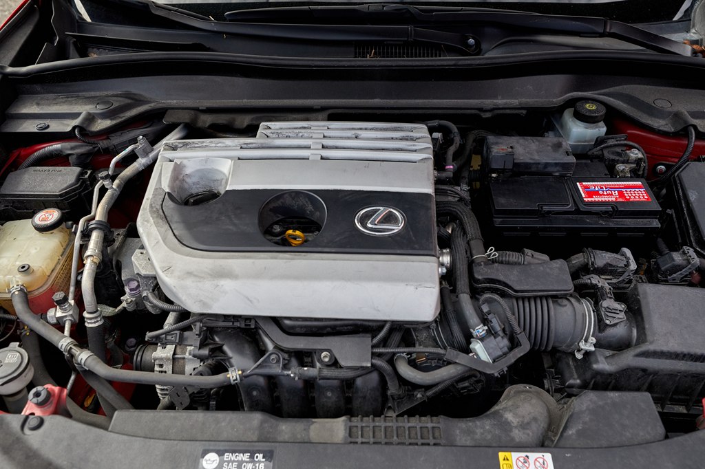 Photo 7 of this LEXUS UX 200