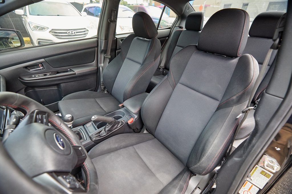 Photo 10 of this SUBARU WRX