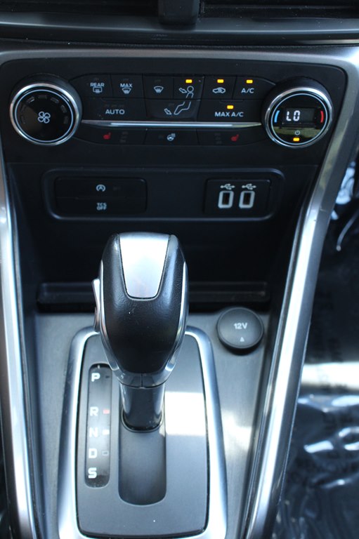 Photo 11 of this FORD ECOSPORT