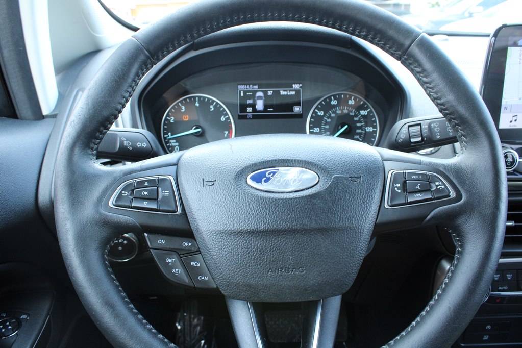 Photo 9 of this FORD ECOSPORT