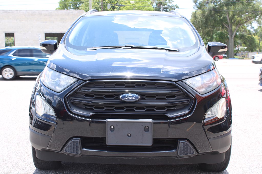 Photo 3 of this FORD ECOSPORT