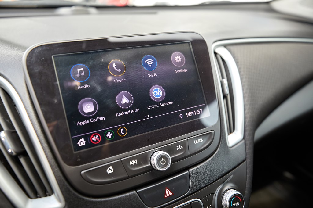 Photo 19 of this CHEVROLET MALIBU