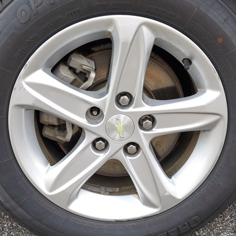 Photo 23 of this CHEVROLET MALIBU