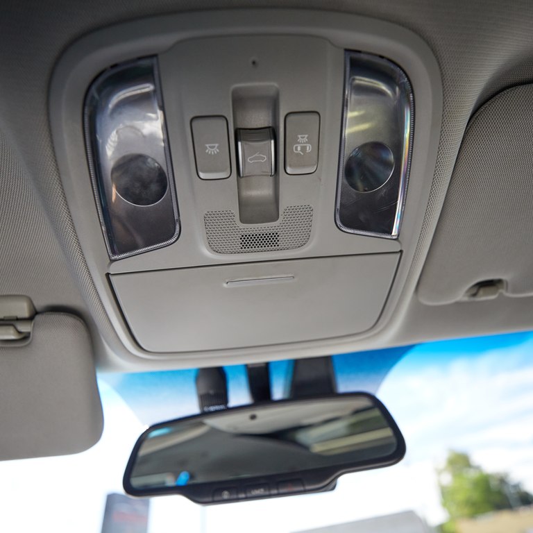 Photo 24 of this KIA OPTIMA
