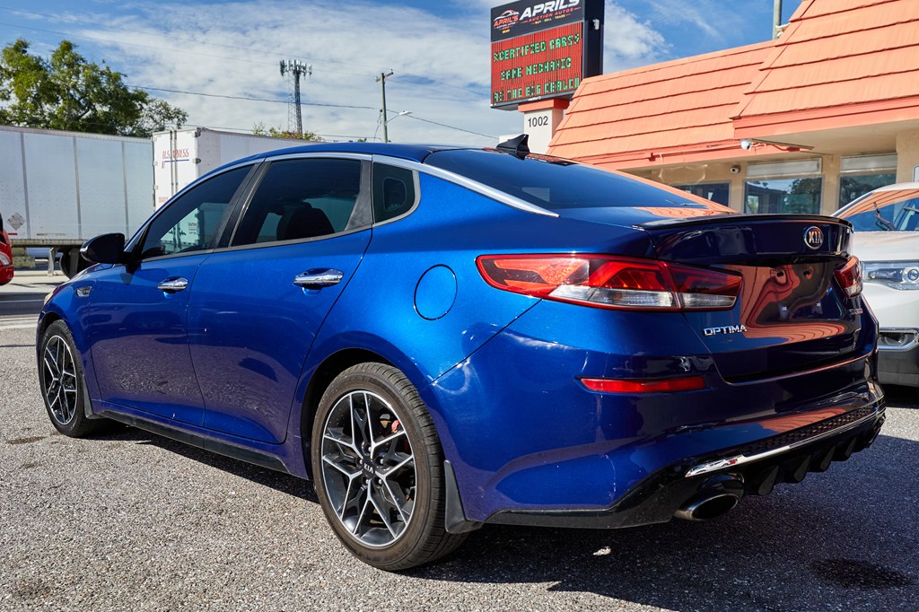Photo 7 of this KIA OPTIMA
