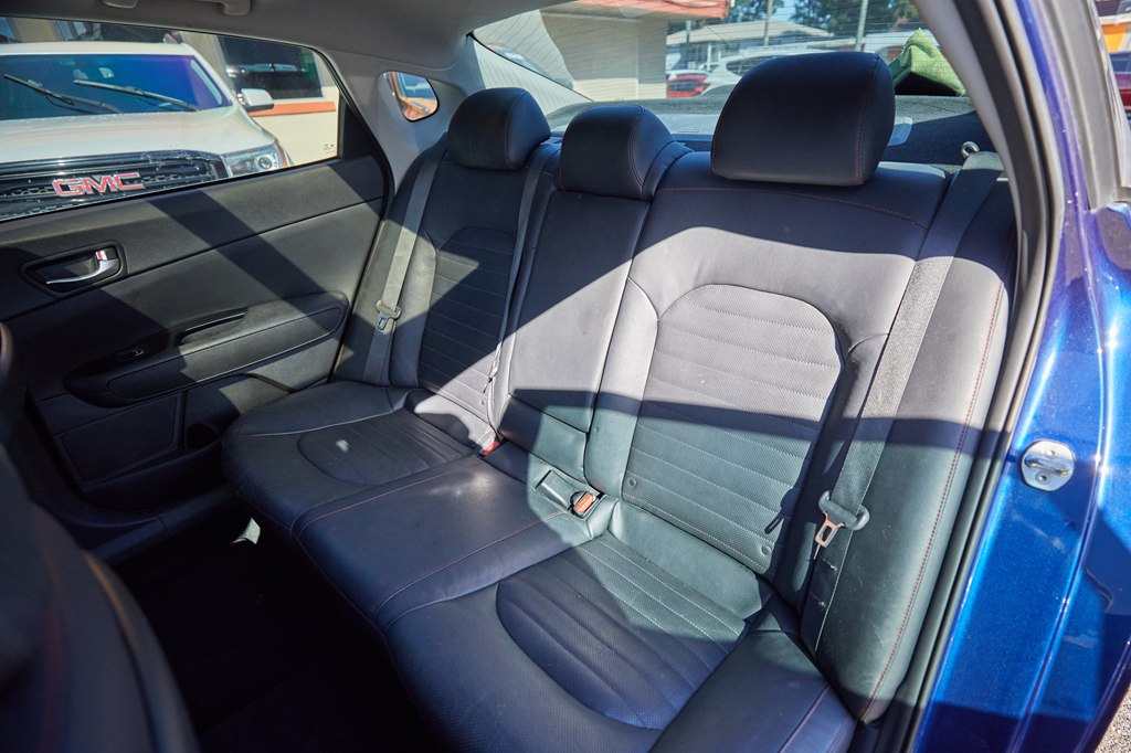 Photo 22 of this KIA OPTIMA