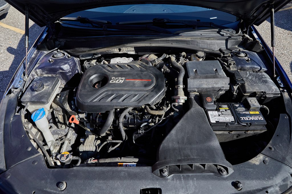 Photo 8 of this KIA OPTIMA