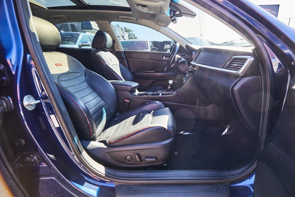 Photo 18 of this KIA OPTIMA