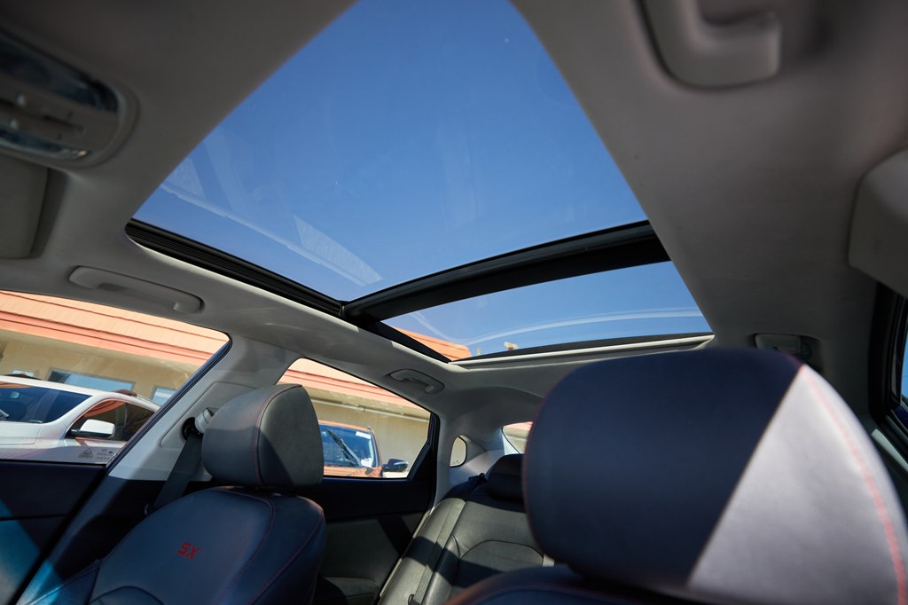 Photo 25 of this KIA OPTIMA