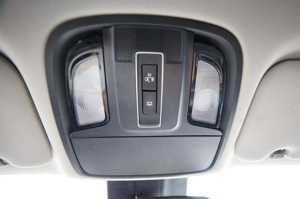 Photo 21 of this KIA SORENTO