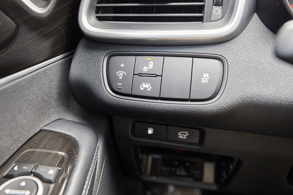 Photo 18 of this KIA SORENTO
