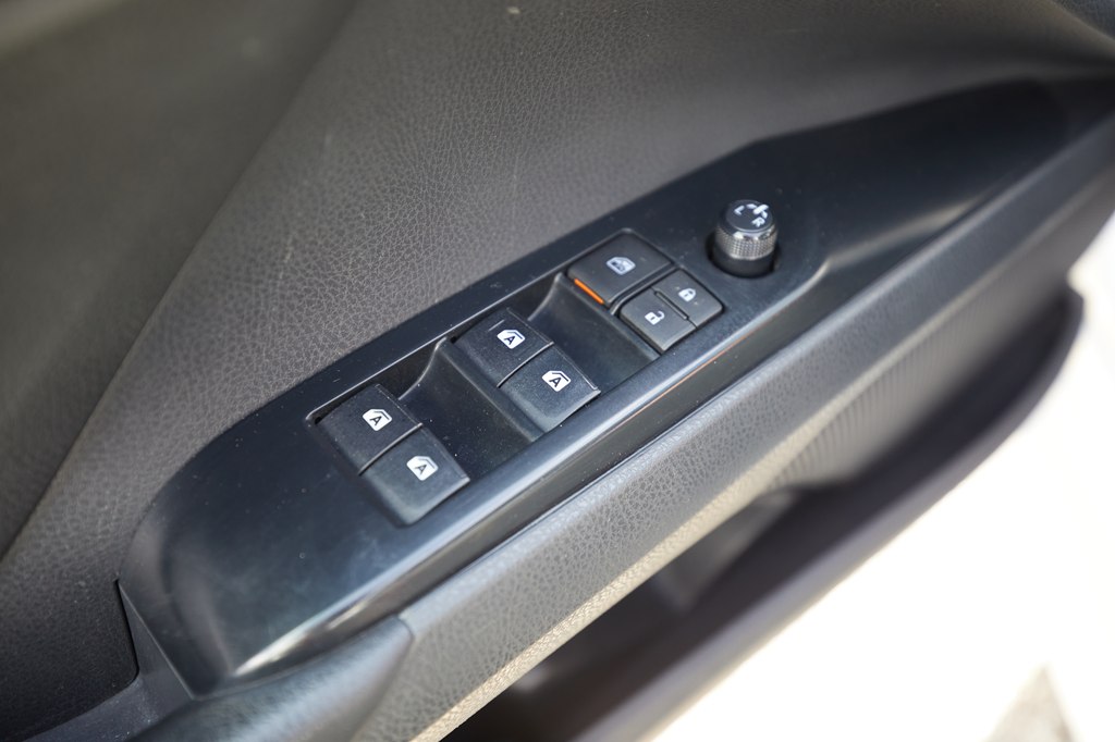 Photo 18 of this TOYOTA CAMRY