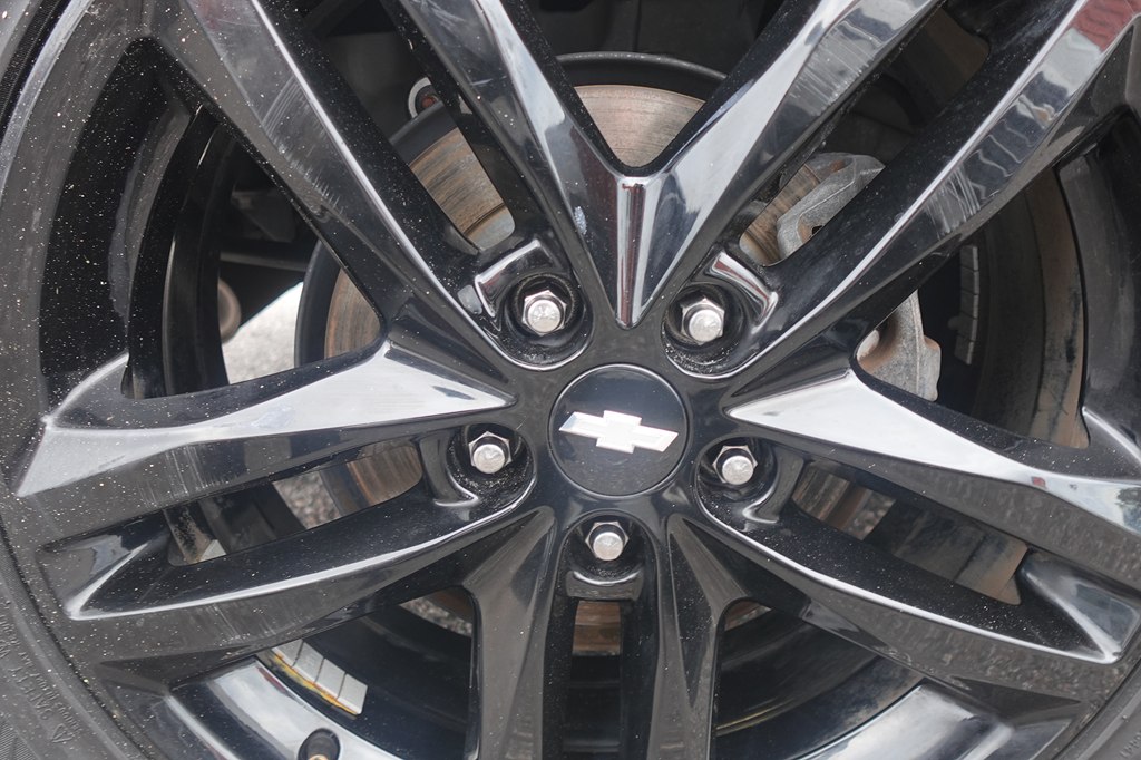 Photo 12 of this CHEVROLET EQUINOX