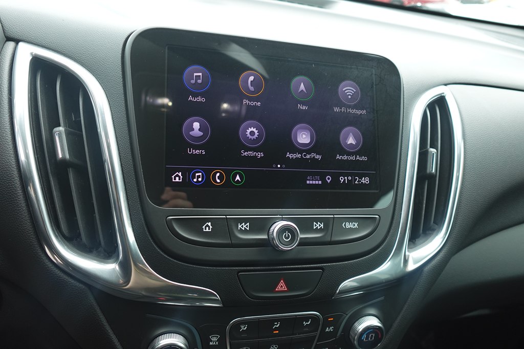 Photo 10 of this CHEVROLET EQUINOX