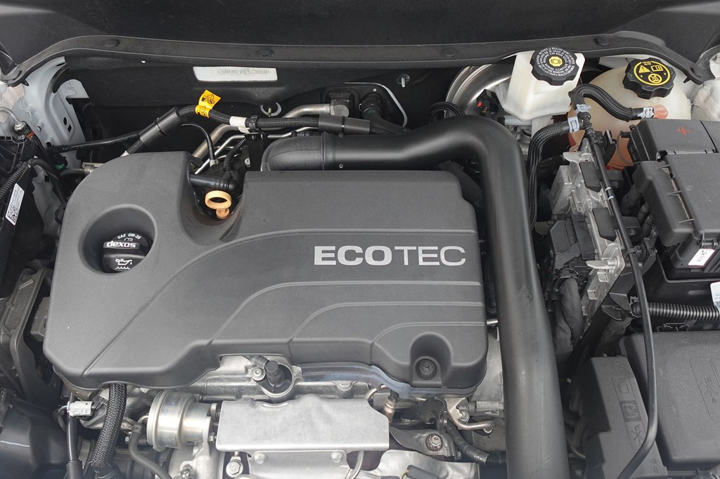 Photo 19 of this CHEVROLET EQUINOX