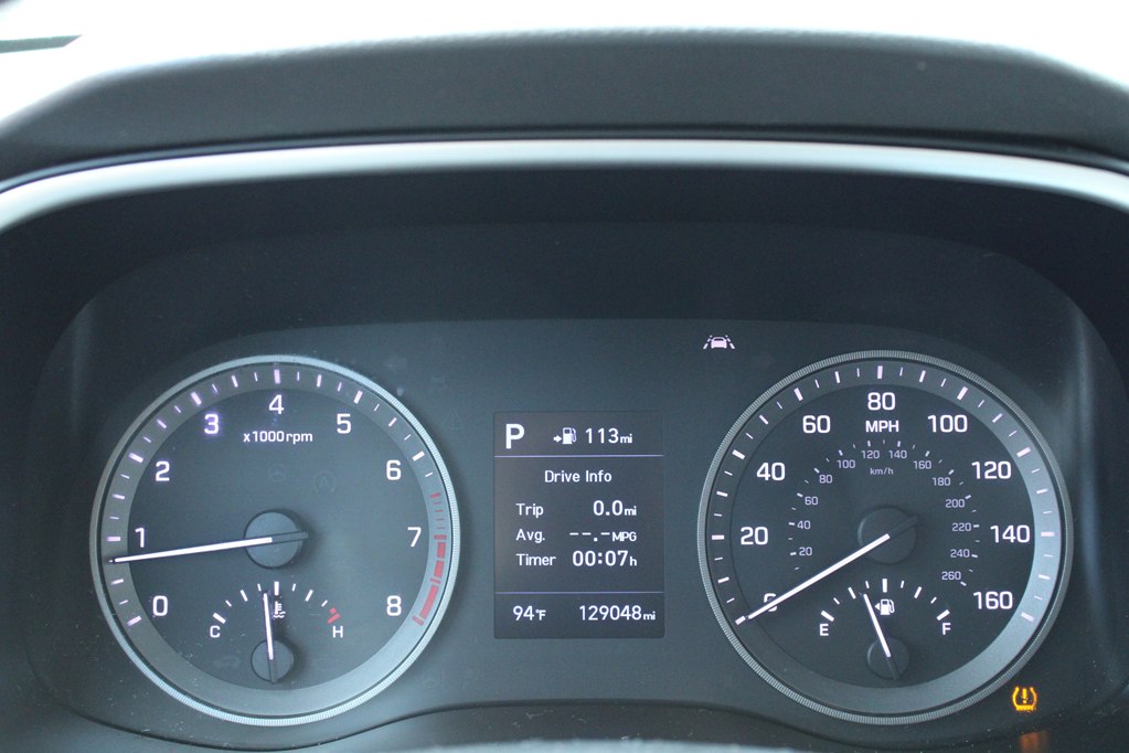 Photo 13 of this HYUNDAI TUCSON