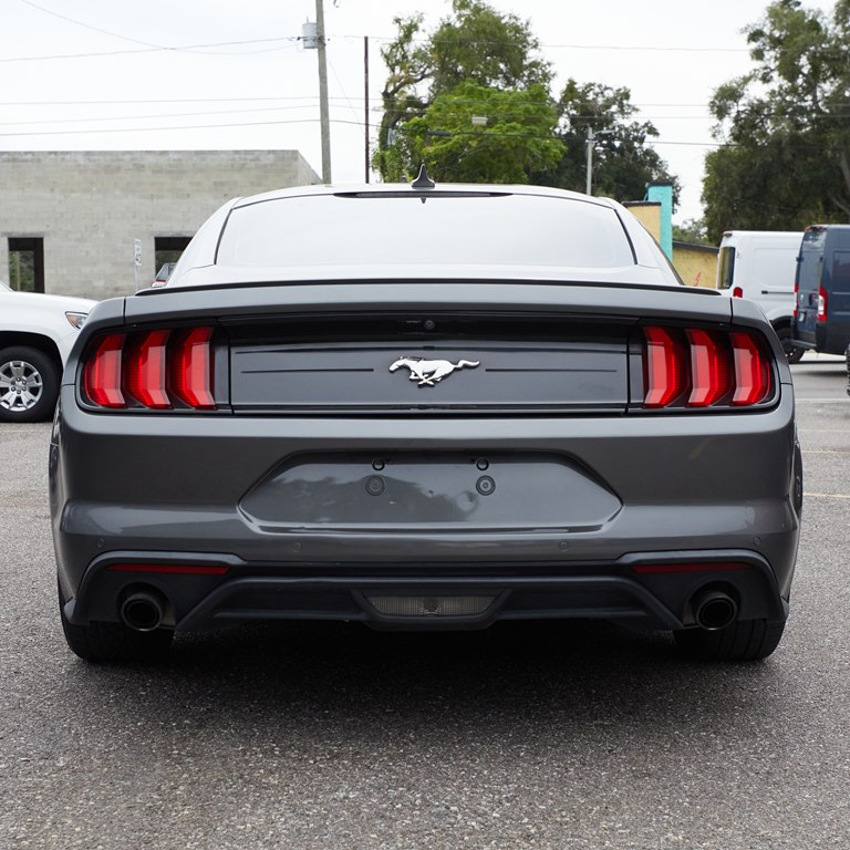 Photo 6 of this FORD MUSTANG