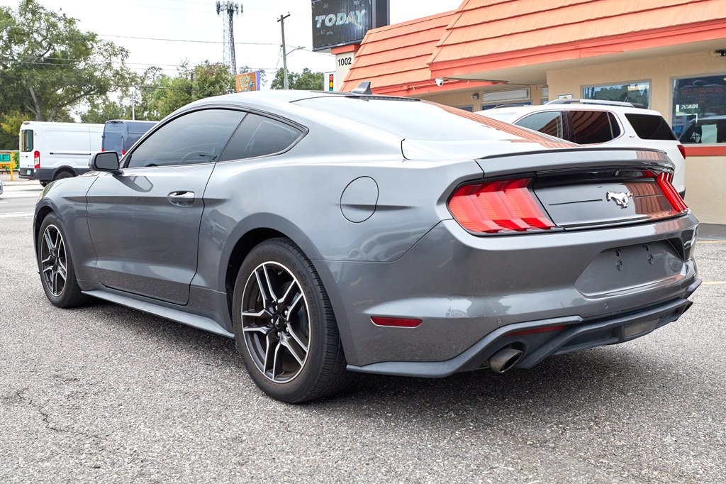 Photo 7 of this FORD MUSTANG