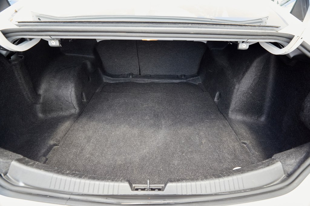 Photo 25 of this CHEVROLET MALIBU