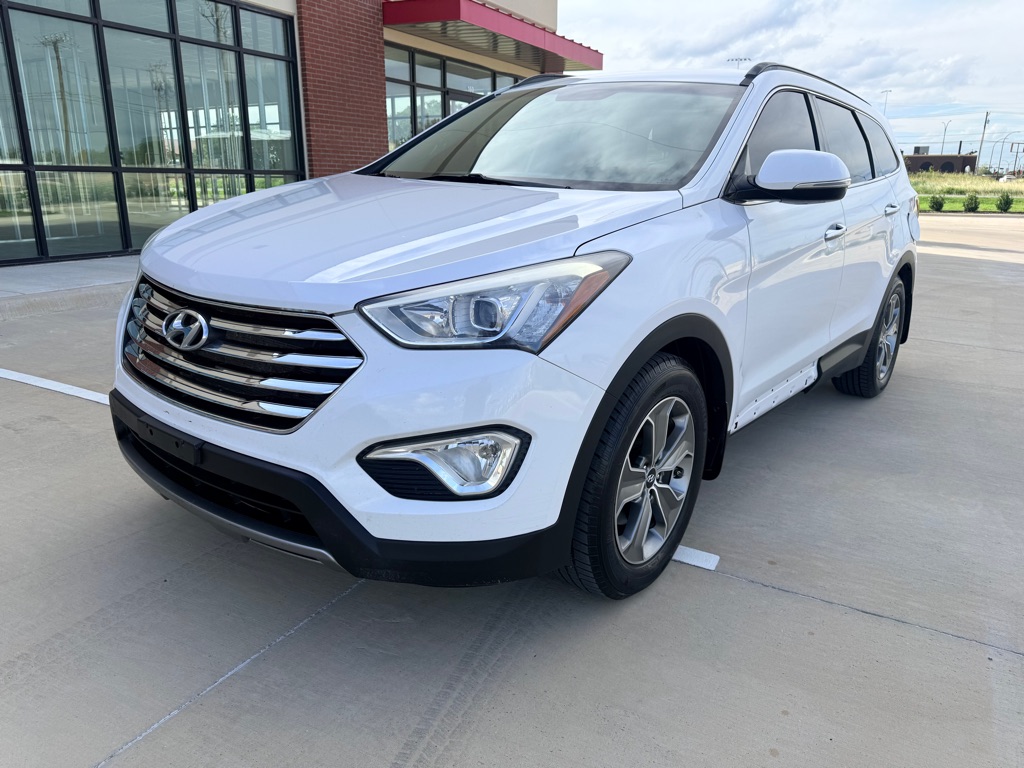 White 2014 Hyundai Santa Fe GLS AWD SUV / Crossover All-Wheel Drive Automatic