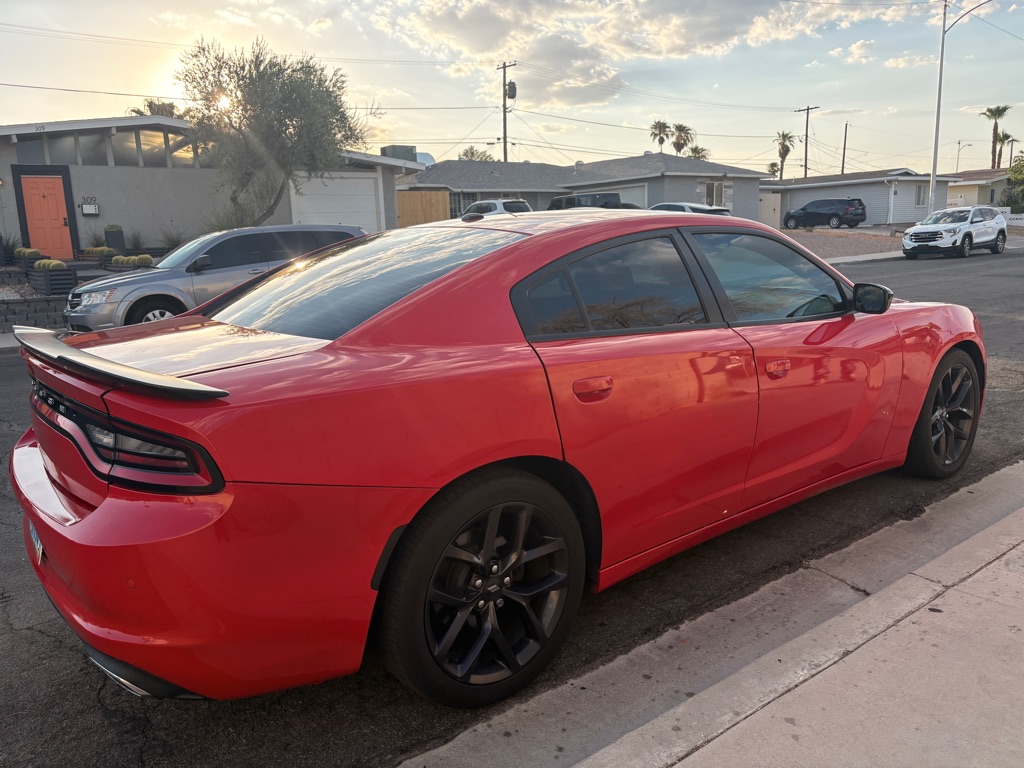 Photo 2 of this DODGE CHARGER