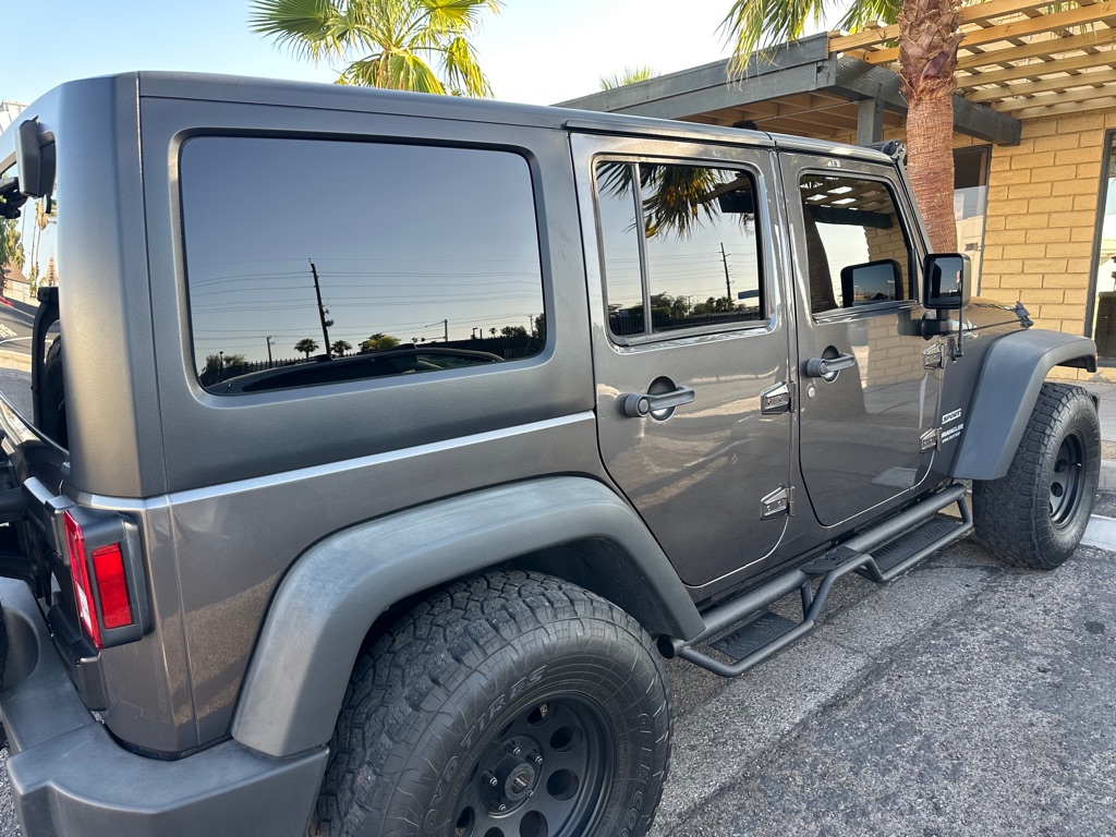 Photo 4 of this JEEP WRANGLER UNLIMI