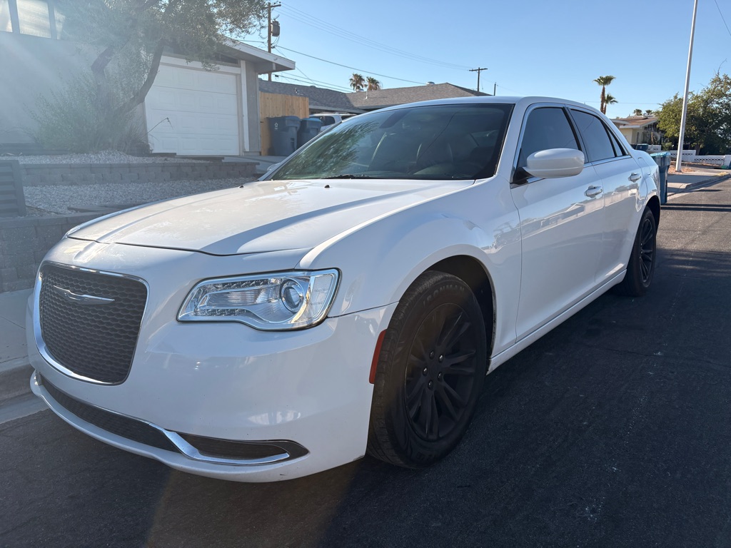2017 CHRYSLER 300