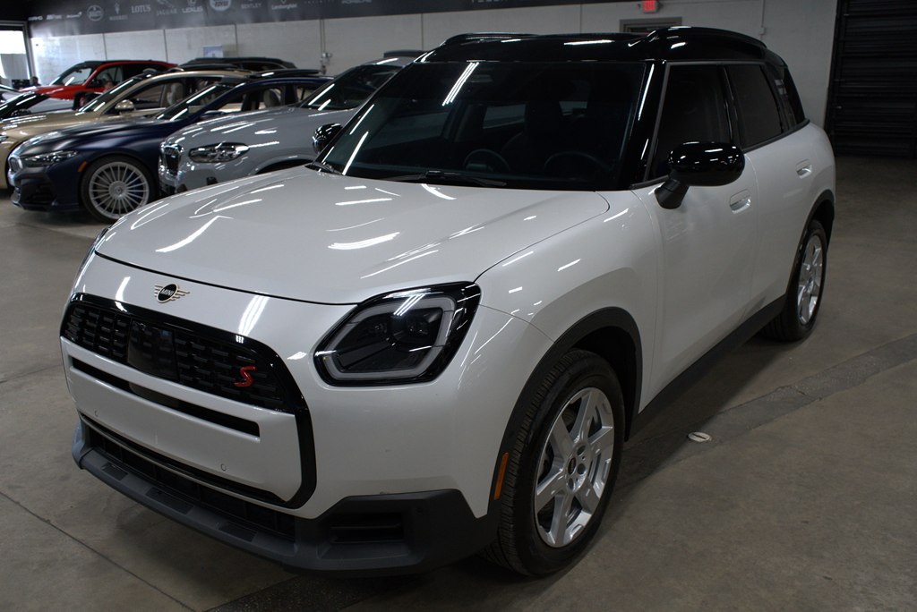 White 2025 MINI Countryman SUV / Crossover All-Wheel Drive Automatic