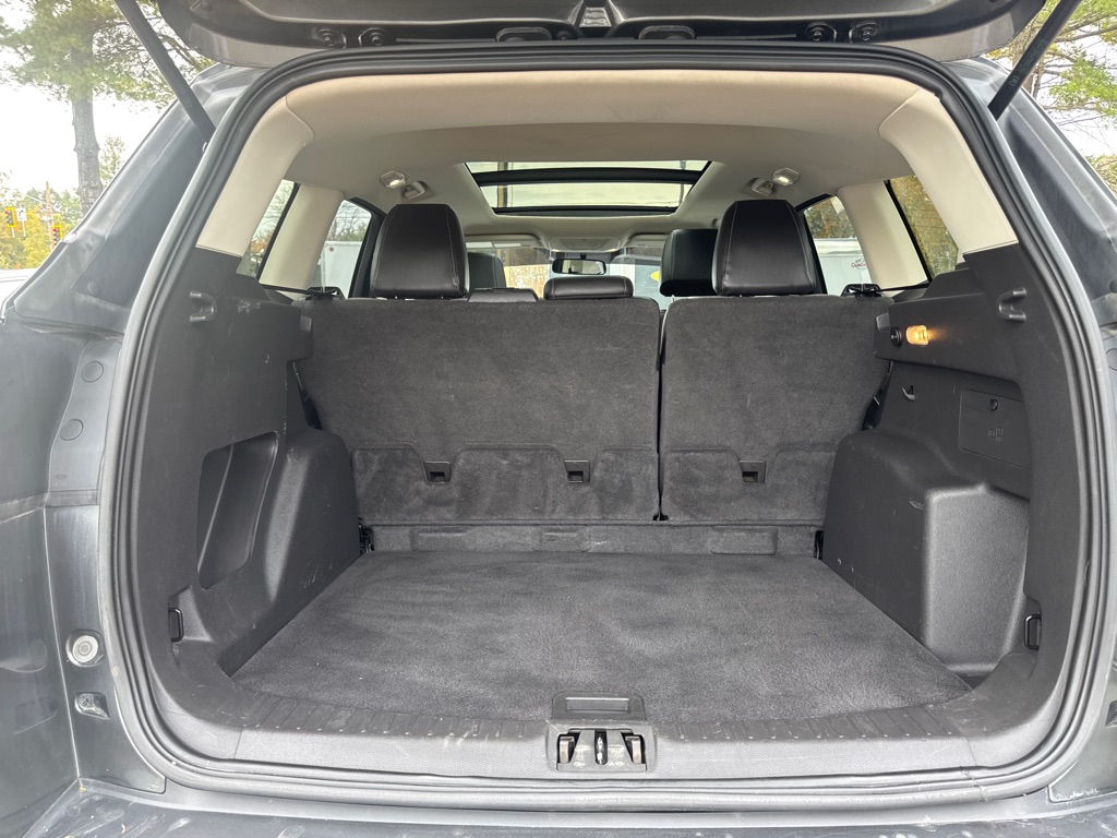 Photo 9 of this FORD ESCAPE