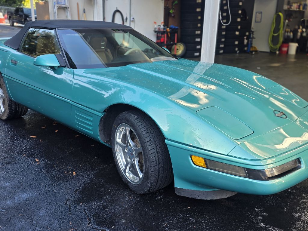 Photo 5 of this CHEVROLET CORVETTE C-4
