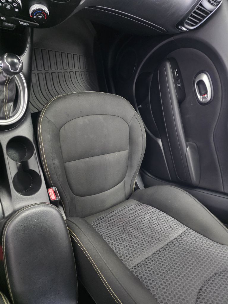 Photo 23 of this KIA SOUL