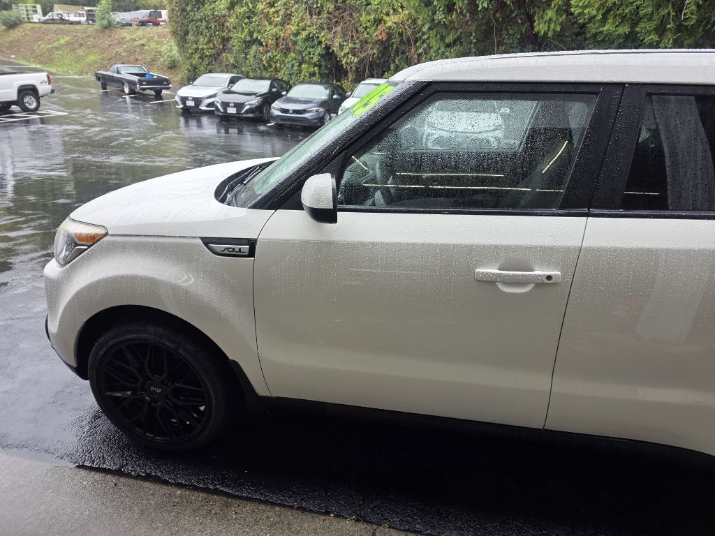 Photo 4 of this KIA SOUL