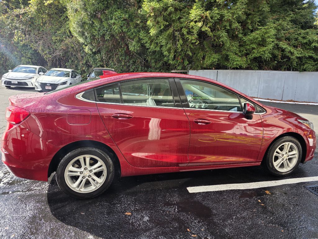 Photo 7 of this CHEVROLET CRUZE