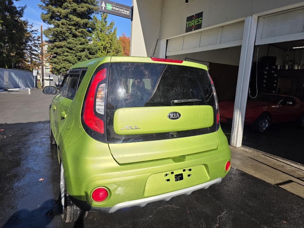 Photo 12 of this KIA SOUL
