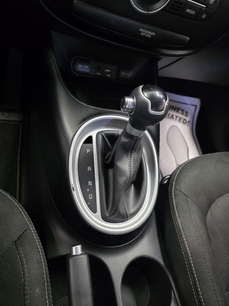 Photo 20 of this KIA SOUL