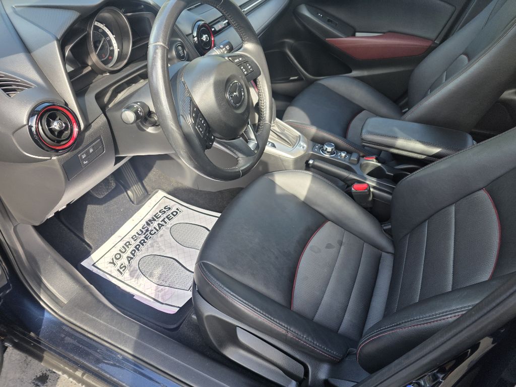 Photo 11 of this MAZDA CX-3
