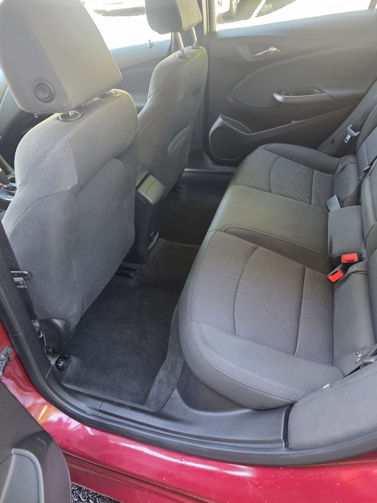 Photo 12 of this CHEVROLET CRUZE