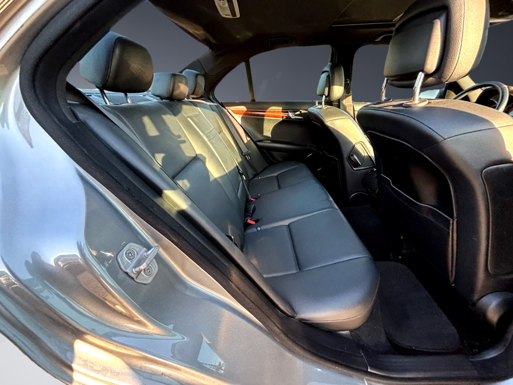 Photo 12 of this MERZ C-CLASS