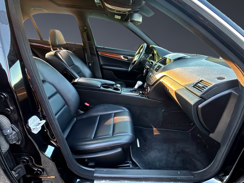 Photo 10 of this MERZ C300