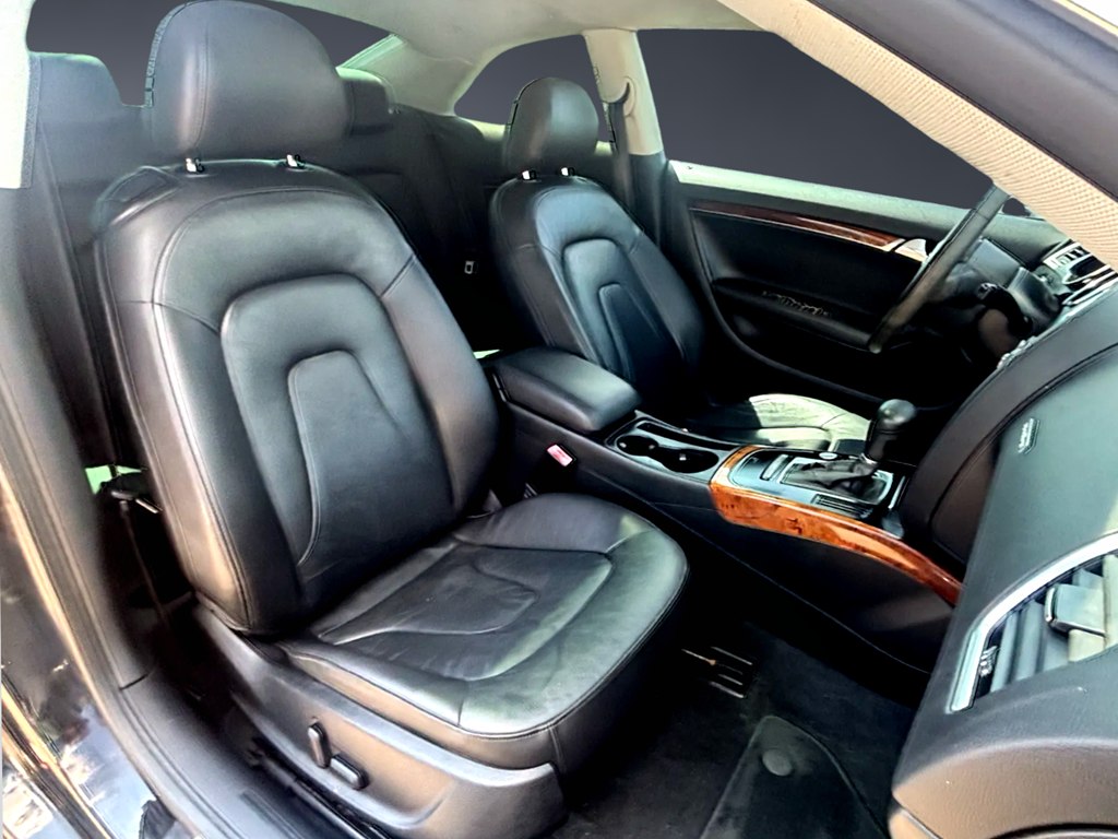 Photo 11 of this AUDI A5