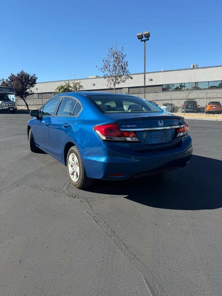 Photo 4 of this HONDA CIVIC