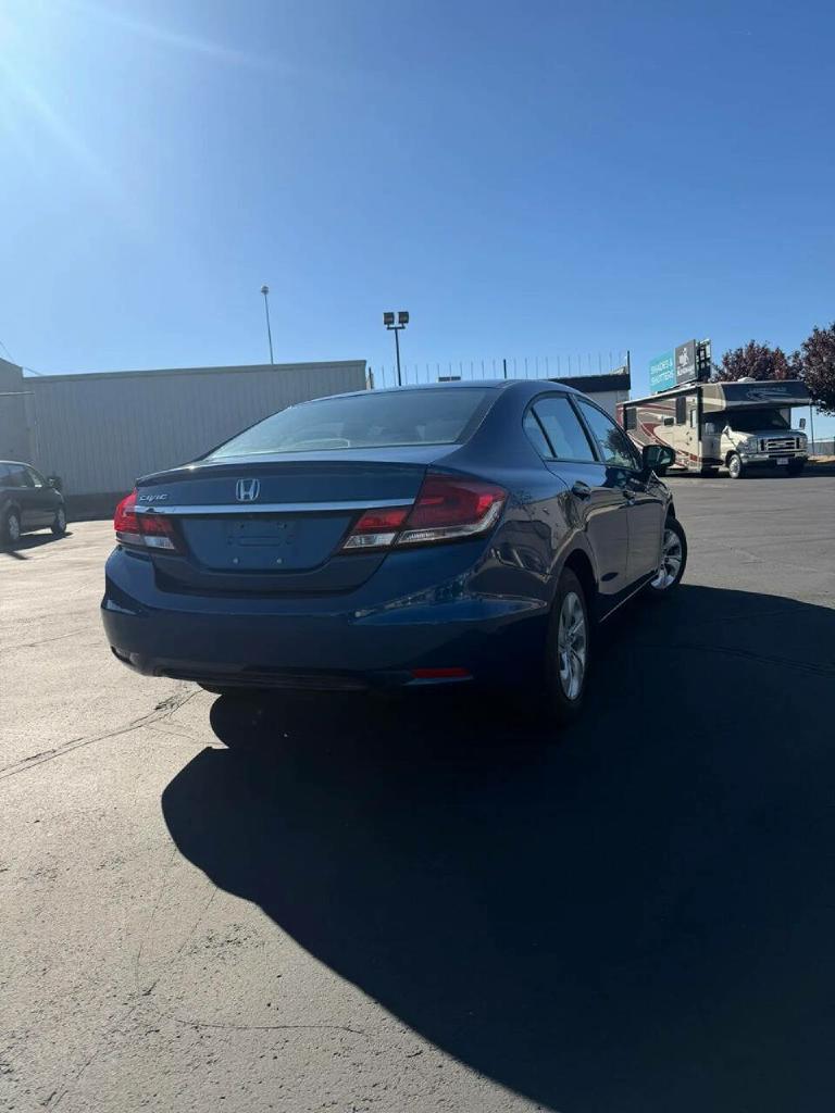 Photo 5 of this HONDA CIVIC