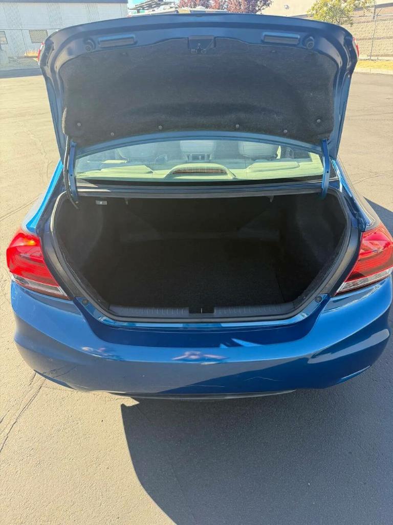 Photo 6 of this HONDA CIVIC
